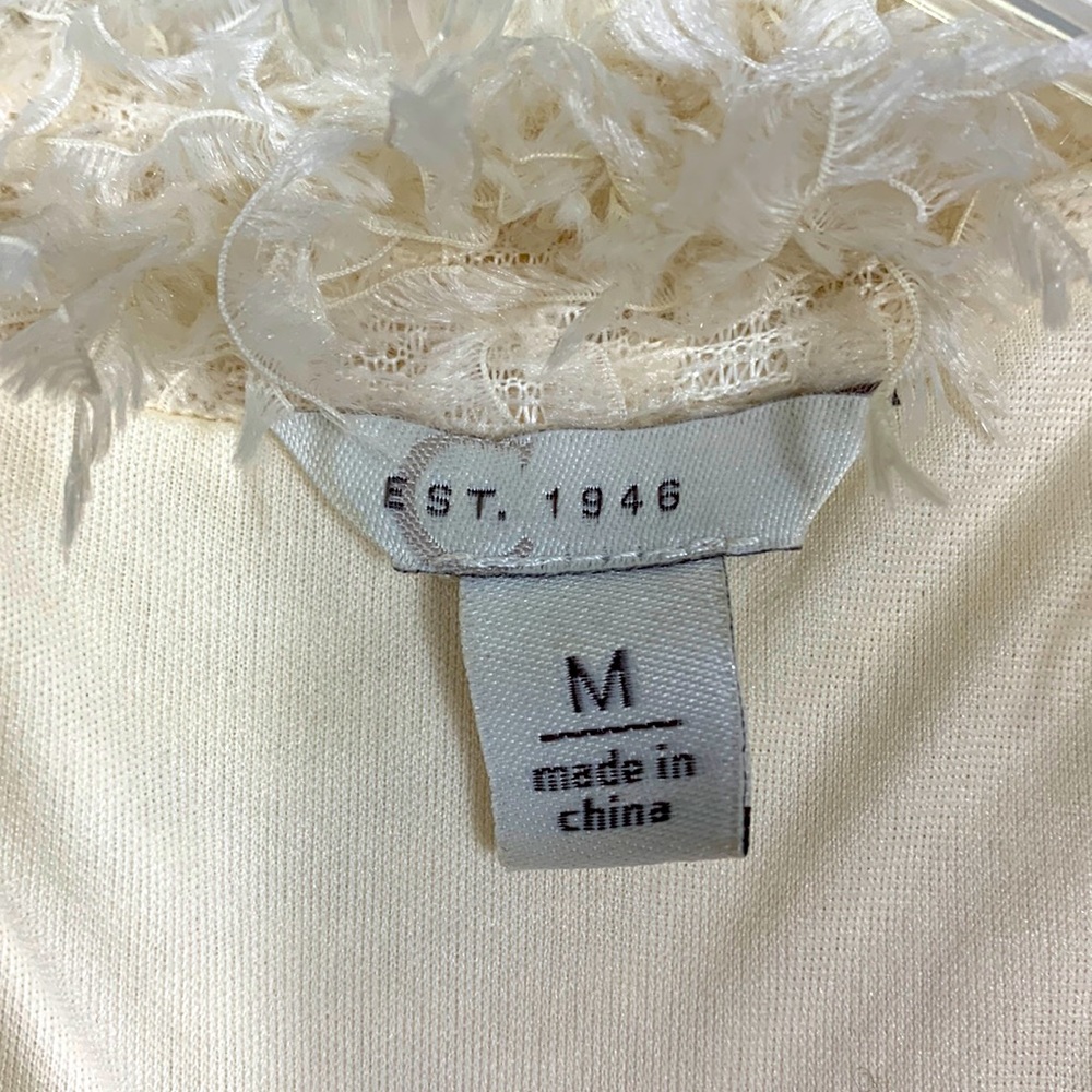 Est. 1946 White Shag Body Vest - Picture 3 of 7